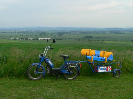 Vozík za motocykl...ehm, cosi jako motocykl :)